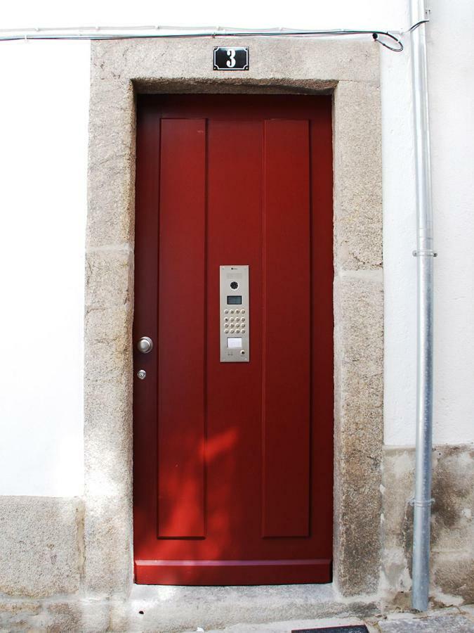 Pwhc Miragaia Apartments Porto Exterior foto